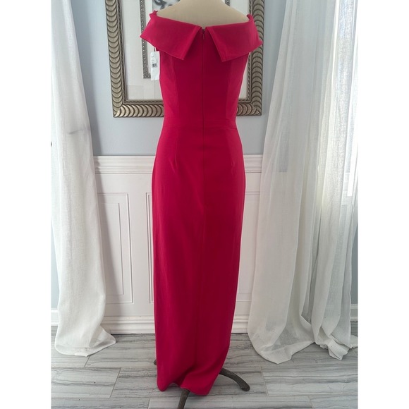 XSCAPE Size 4 Fuchsia Off Shoulder Foldover Neckline Gown NWT - Picture 4 of 9